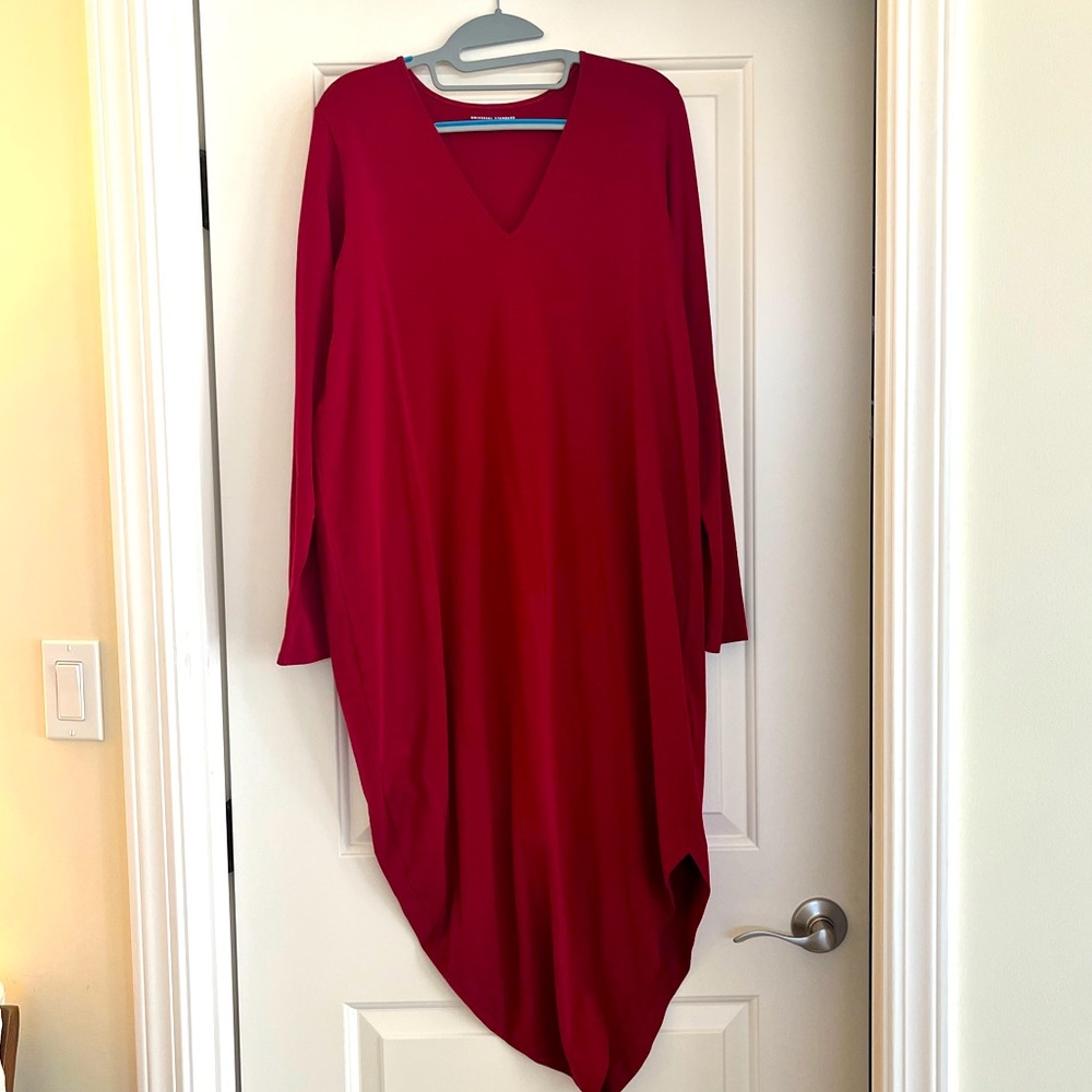 Universal Standard Geneva dress in fuchsia - size 10-12